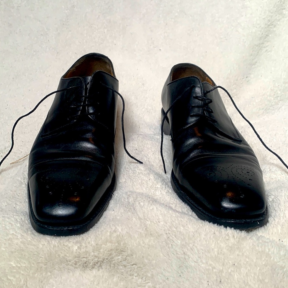 Salvatore Ferragamo Cap Toe Dress Shoes Black Leather Sz8.5